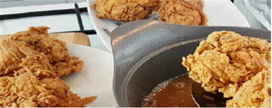 You are currently viewing طريقة عمل الدجاج المقرمش وأسرار تحضيره