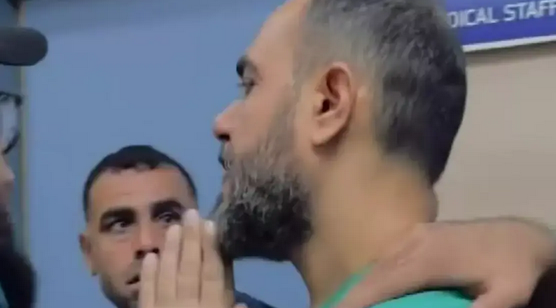 You are currently viewing شاهد طبيباً يتفاجأ بطفله جثة أمام عينيه.. وأمه ترجوه رؤيته