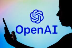 “OpenAI” تجري محادثات لجمع مليار دولار لمشروع أجهزة الذكاء الاصطناعي