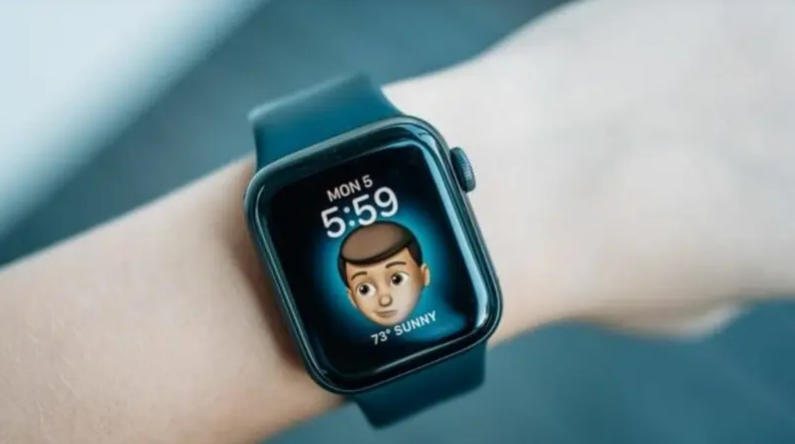 You are currently viewing أبل تطوّر ساعة ذكية للأطفال بتصميم بلاستيكي