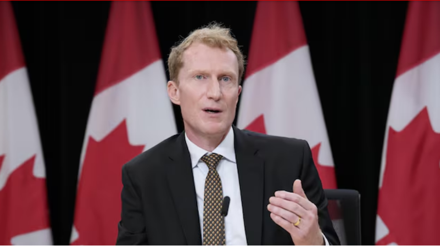 You are currently viewing وزير الهجرة الفدرالي ينتقد خطة حكومة كيبيك للهجرة