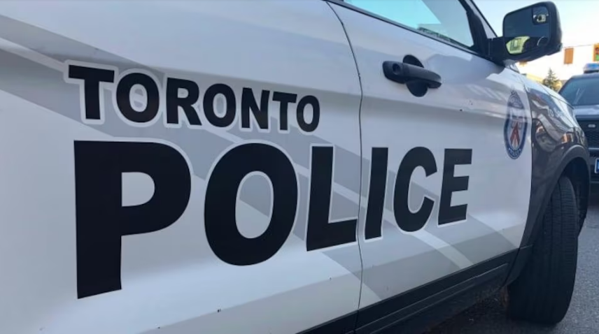 You are currently viewing شرطة تورونتو تطلب زيادة ميزانيتها بـ3,9% إلى 1,22 مليار دولار