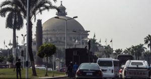 بعد تعليق التمويل.. مصر تحسم مصير طلاب المنح الأميركية