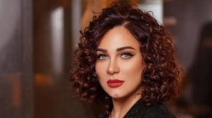 فواخرجي تطل ثانية: فنانون تواصلوا معي ودعموني سرا