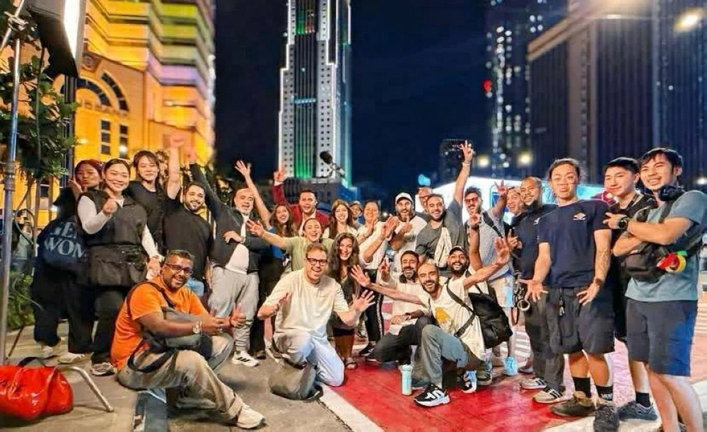 You are currently viewing رمضان 2026.. محمد إمام وصناع «الكينج» ينتهون من تصوير مشاهد المسلسل في ماليزيا