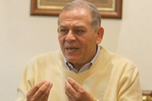 أنور السادات يفجر مفاجأة عن حواره مع صحيفة إسرائيلية